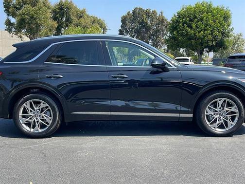 2025 Genesis GV70 2.5T AWD