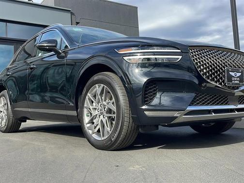 2025 Genesis GV70 2.5T AWD