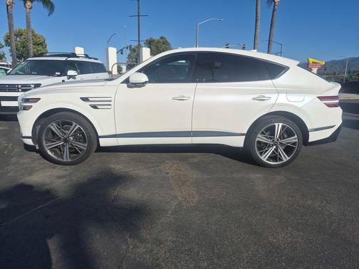 Uyuni White 2026 Genesis GV80 Coupe 3.5T e-SC