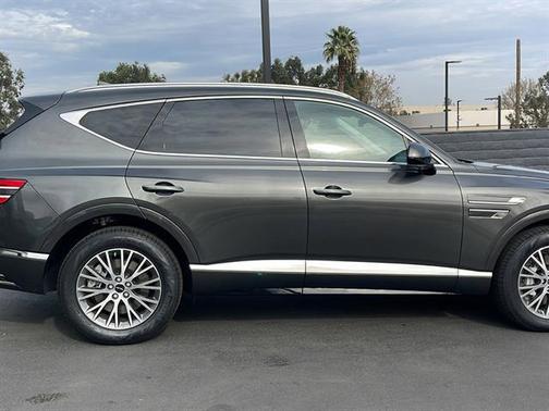 2025 Genesis GV80 2.5T