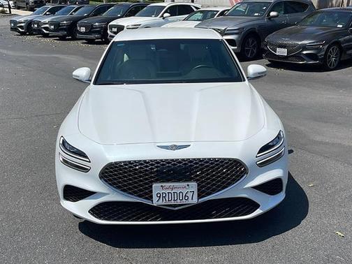 2025 Genesis G70 2.5T RWD