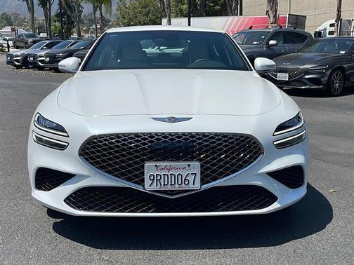 2025 Genesis G70 2.5T RWD