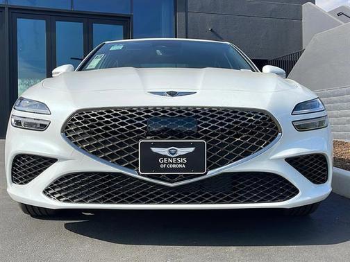 2025 Genesis G70 2.5T RWD