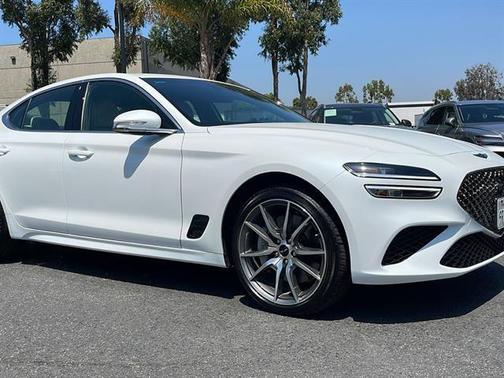 2025 Genesis G70 2.5T RWD