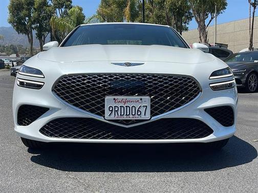 2025 Genesis G70 2.5T RWD