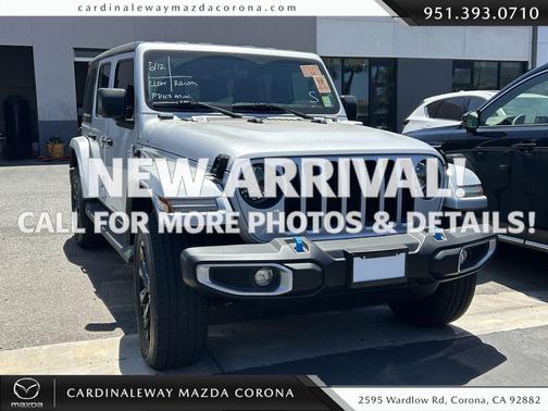 Silver Zynith Clearcoat 2023 Jeep Wrangler 4xe Sahara