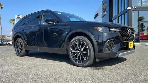 2025 Mazda CX-70 PHEV Premium Plus Package
