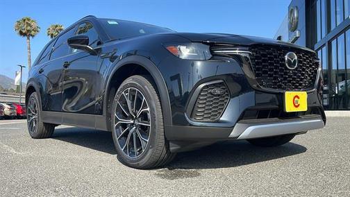 2025 Mazda CX-70 PHEV Premium Plus Package