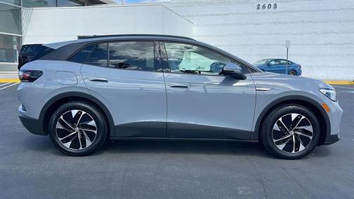 2022 Volkswagen ID.4 Pro