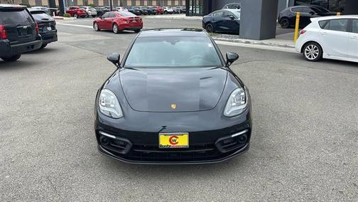 2023 Porsche Panamera 4