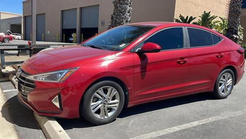 2019 Hyundai ELANTRA SEL