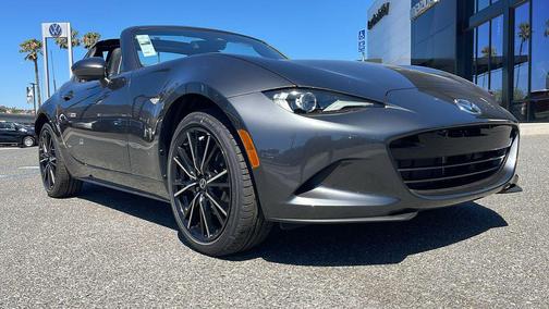 2025 Mazda MX-5 Miata RF Grand Touring