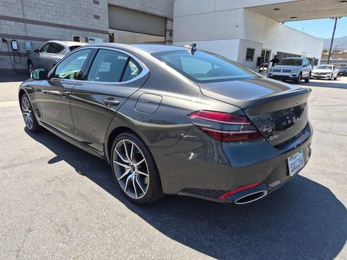 Makalu Gray 2026 Genesis G70 2.5T AWD
