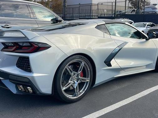 2021 Chevrolet Corvette Stingray w/2LT