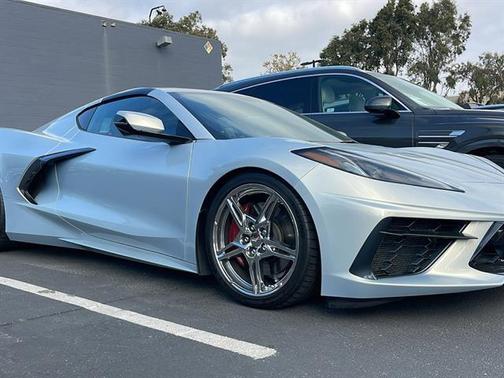 2021 Chevrolet Corvette Stingray w/2LT