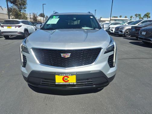 Radiant Silver Metallic 2021 Cadillac XT4 Sport