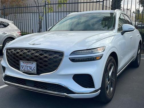 2026 Genesis GV70 2.5T