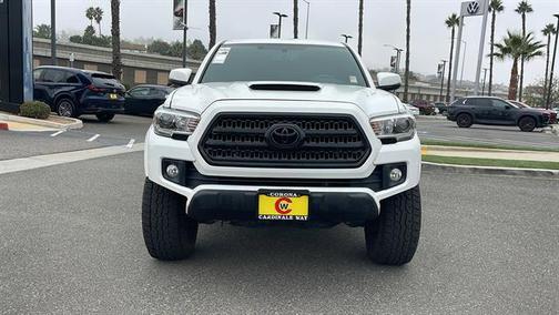 2017 Toyota Tacoma TRD Sport