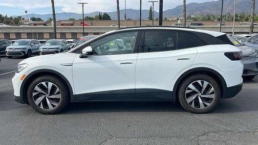 2023 Volkswagen ID.4 Pro