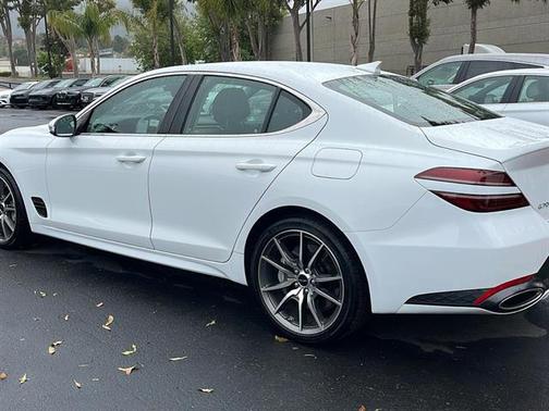 2025 Genesis G70 2.5T RWD