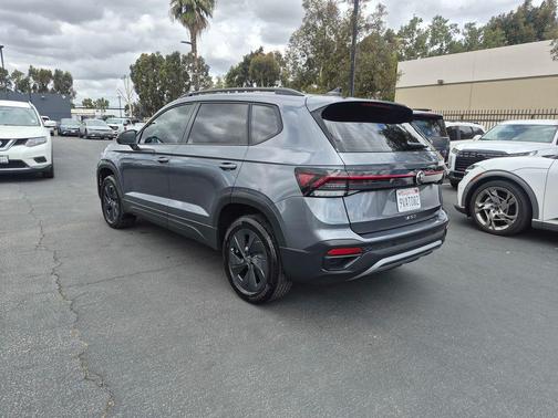 Platinum Gray Metallic 2025 Volkswagen Taos 1.5T S