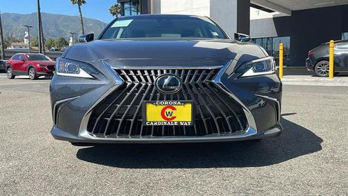 2022 Lexus ES 350 Base