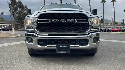 2021 RAM 3500 Tradesman Crew Cab 4x2 8' Box