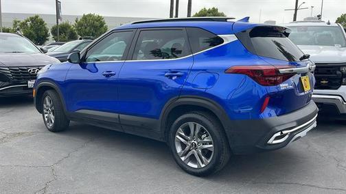 2021 Kia Seltos S