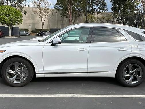 2026 Genesis GV70 2.5T