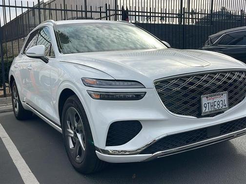 2026 Genesis GV70 2.5T