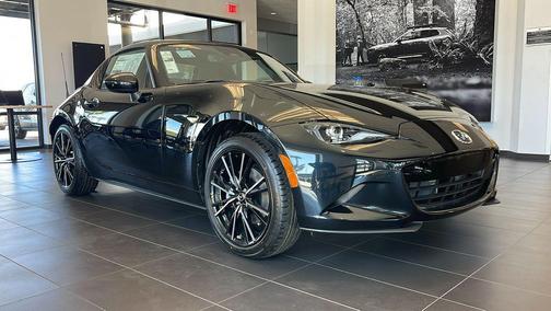 2025 Mazda MX-5 Miata RF Grand Touring