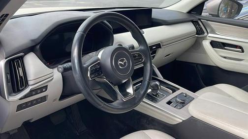 2024 Mazda CX-90 PHEV Premium Plus