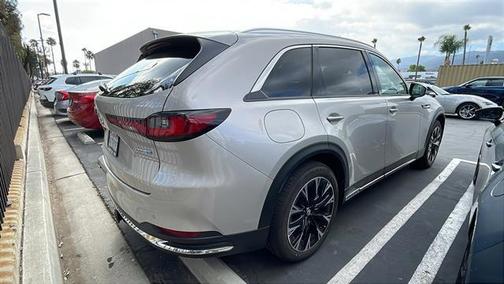 2024 Mazda CX-90 PHEV Premium Plus