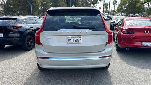 2022 Volvo XC90 Recharge Plug-In Hybrid T8 Inscription 7 Passenger