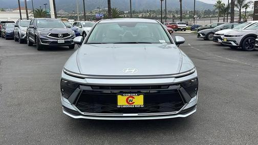 2025 Hyundai SONATA SE