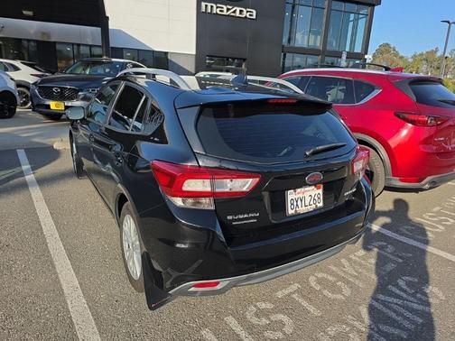 2018 Subaru Impreza 2.0i Premium
