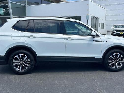 2024 Volkswagen Tiguan 2.0T S