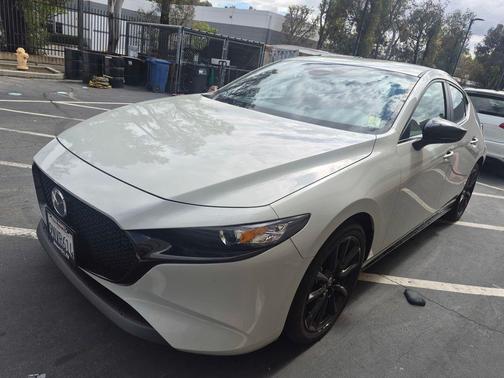 Ceramic Metallic 2025 Mazda Mazda3 2.5 S Select Sport