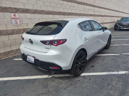 Ceramic Metallic 2025 Mazda Mazda3 2.5 S Select Sport
