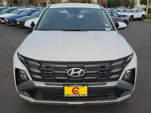 Serenity White Pearl 2025 Hyundai TUCSON SE