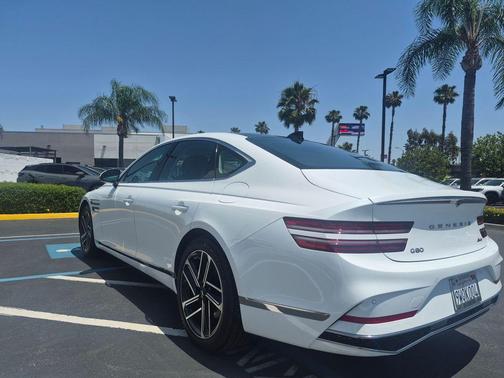 Uyuni White 2026 Genesis G80 2.5T Advanced AWD