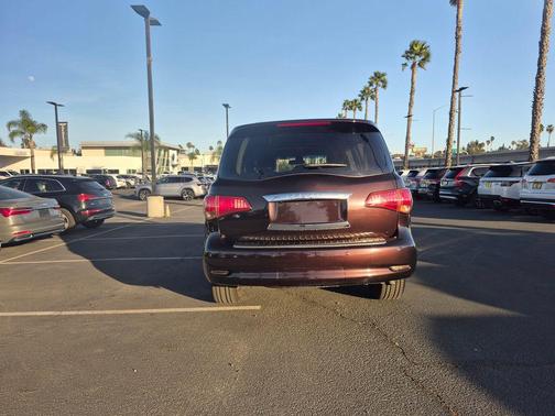 2013 INFINITI QX56 Base