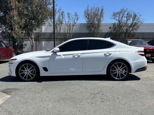 Alta White 2023 Genesis G70 2.0T RWD
