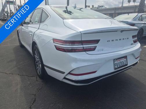 Uyuni White 2026 Genesis G80 2.5T AWD