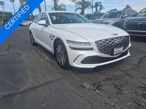 Uyuni White 2026 Genesis G80 2.5T AWD