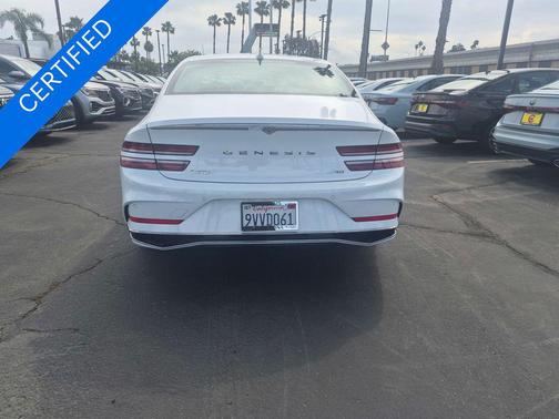 Uyuni White 2026 Genesis G80 2.5T AWD