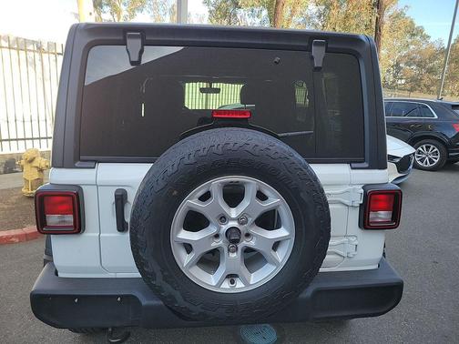 2021 Jeep Wrangler Unlimited Islander 4x4