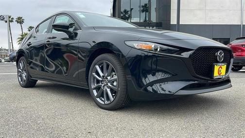 2025 Mazda Mazda3 FWD w/Preferred Package