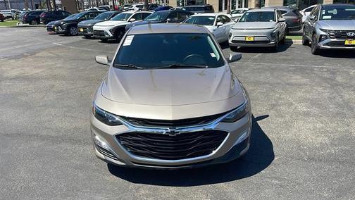 2022 Chevrolet Malibu FWD RS