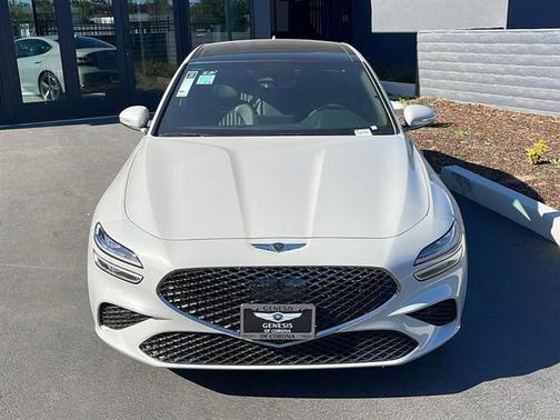 2025 Genesis G70 2.5T RWD